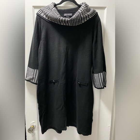 Jessica Howard Dresses & Skirts - ♥️ Jessica Howard cowl neck sweater dress